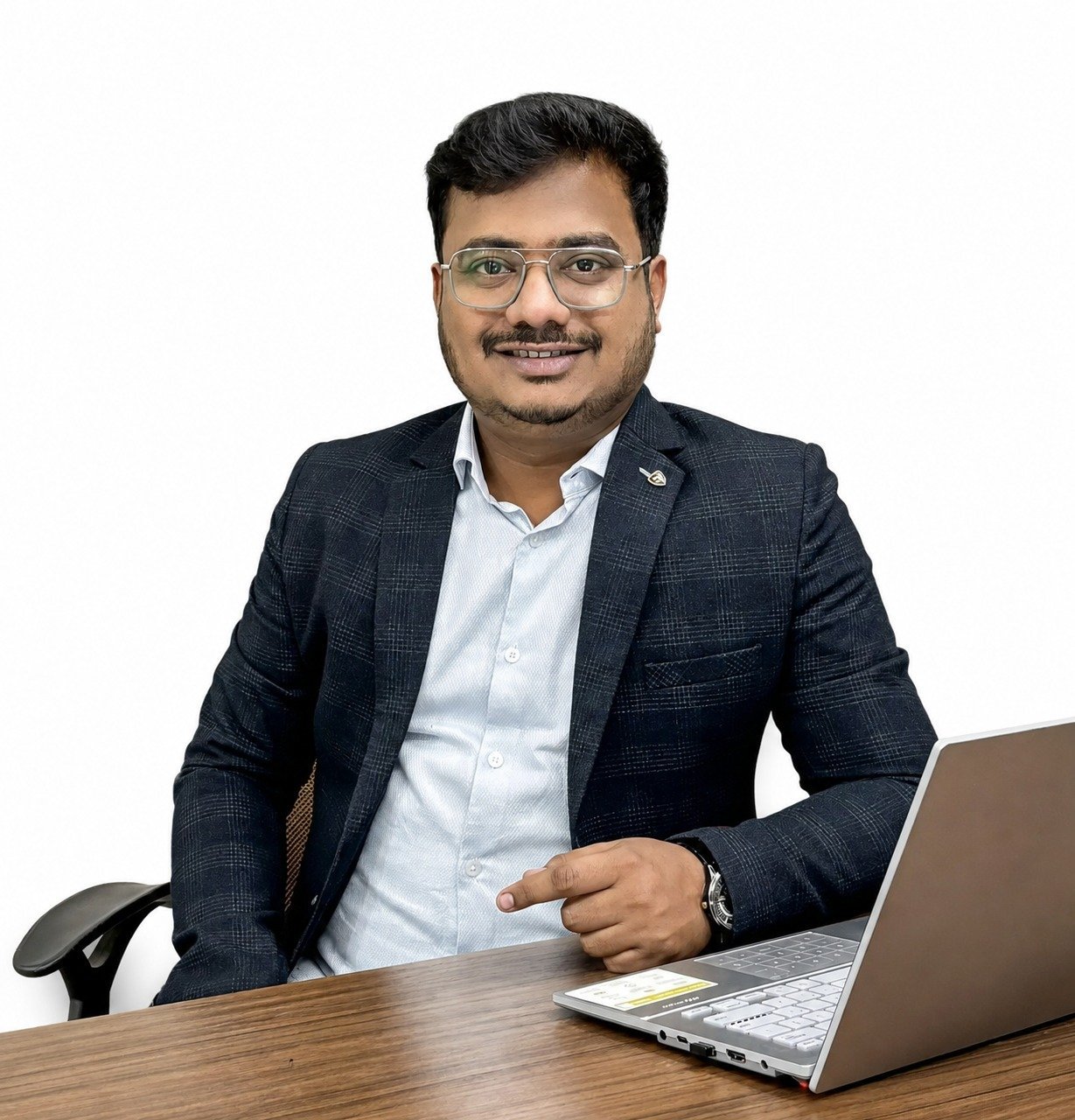 Nikhil-Pawar.jpeg